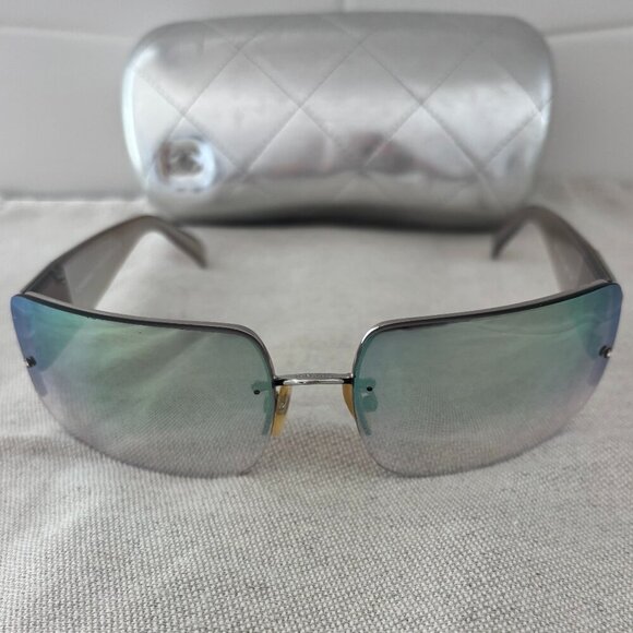 Chanel Vintage CC Sunglasses - Silver Iridescent - Rhinestones - 4095-B 124/Z1 - Picture 2 of 12